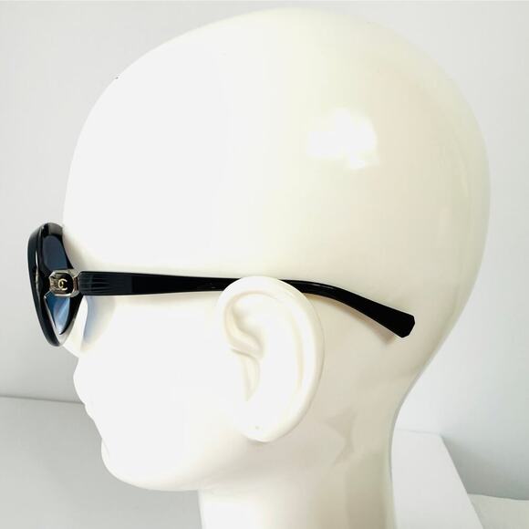 Chanel Sunglasses Women's Oversized Round Frames Navy Gold CC Sides Original Box - Picture 7 of 8